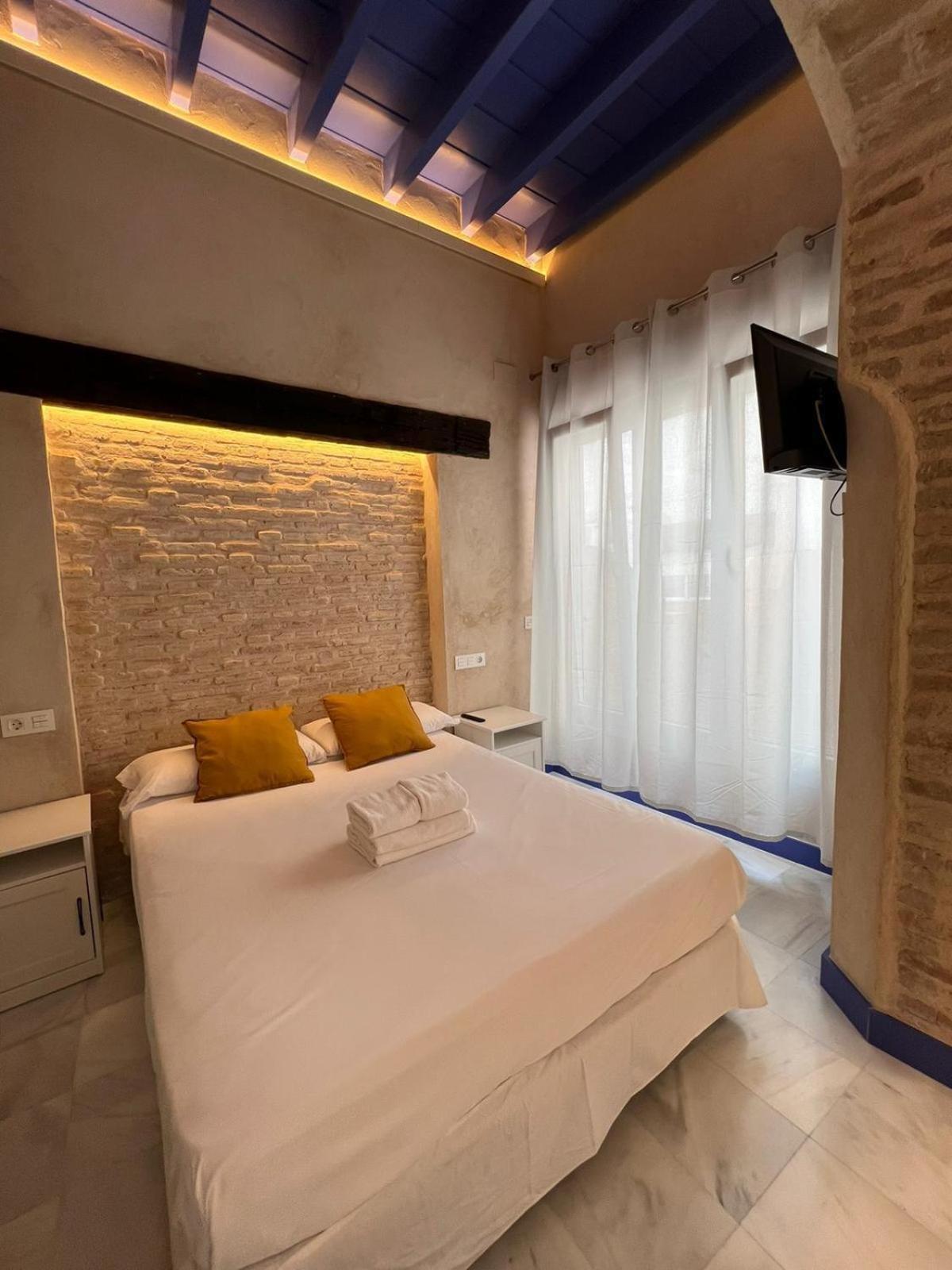 Philippe'S Home Triana Seville Exterior photo